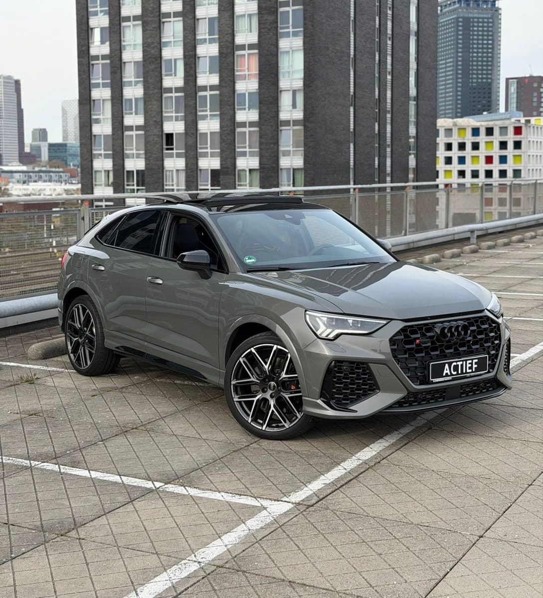 Audi RSQ3 Performance 1/555 Edition